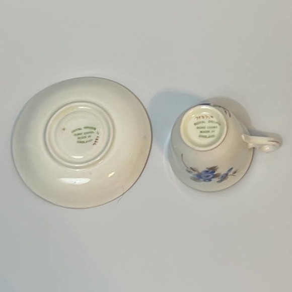 Royal Crown Demitasse Bone China Cup and Saucer Blue and Gray Floral - Picture 5 of 7